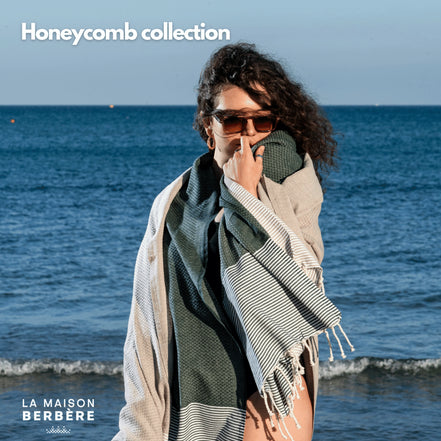 Honeycomb Harmony Collection: Cream &amp; Dark Green